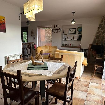 Vivienda De Uso Turistico El Nido ξενώνας La Serrada Εξωτερικό φωτογραφία